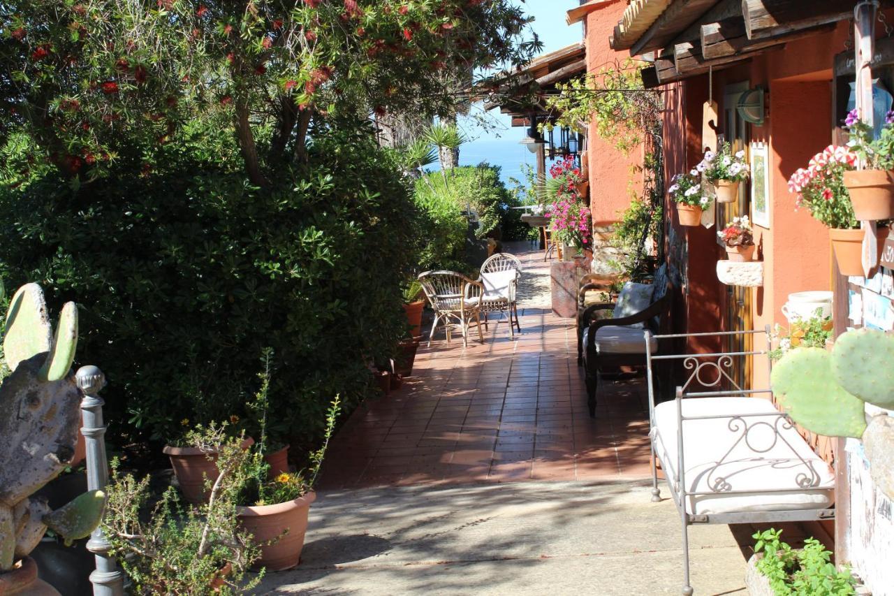 Agriturismo Ruralia Santa Domenica  Exteriör bild
