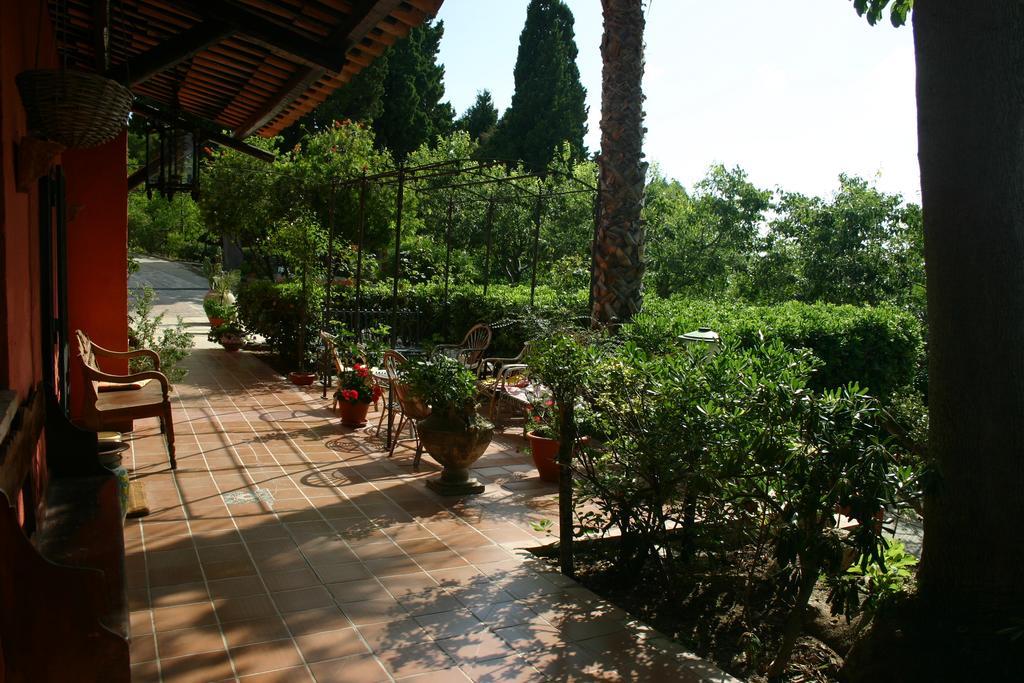 Agriturismo Ruralia Santa Domenica  Exteriör bild