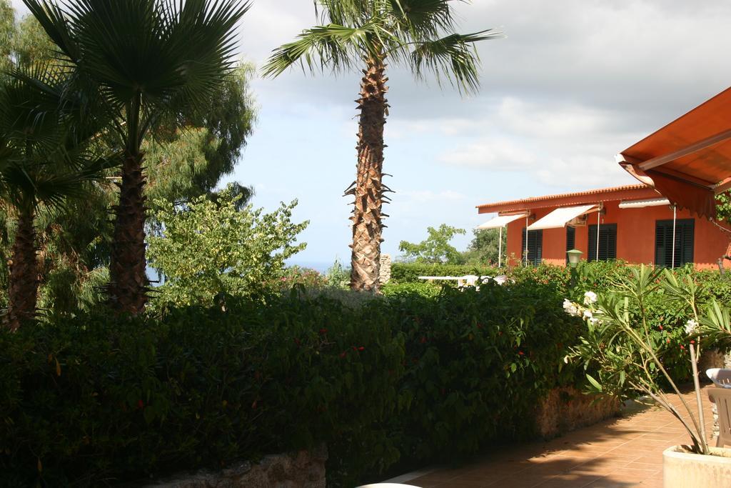 Agriturismo Ruralia Santa Domenica  Exteriör bild