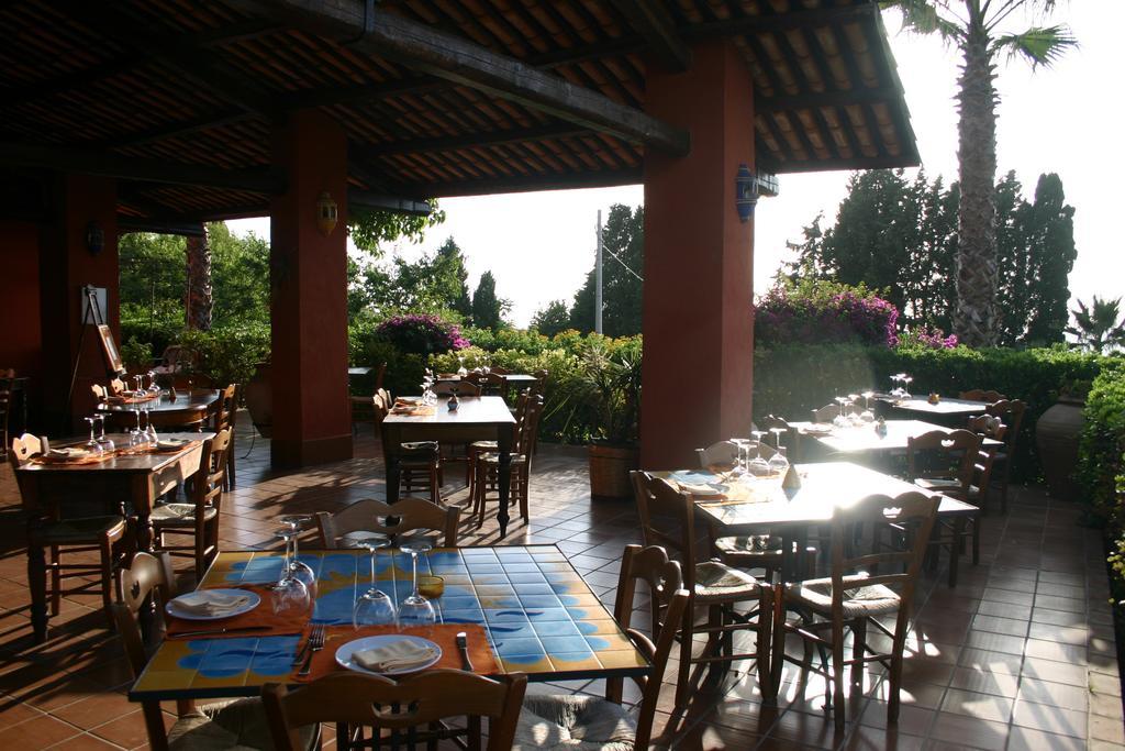 Agriturismo Ruralia Santa Domenica  Exteriör bild