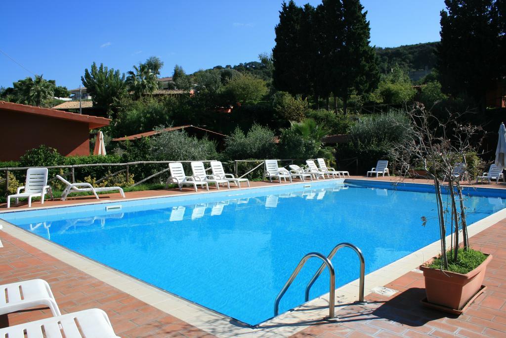 Agriturismo Ruralia Santa Domenica  Exteriör bild